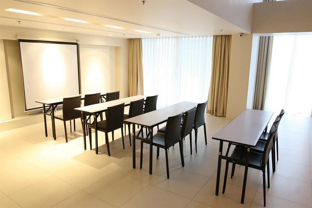 The Picasso Boutique Serviced Residences Managed By Hii Makati City Facilități foto